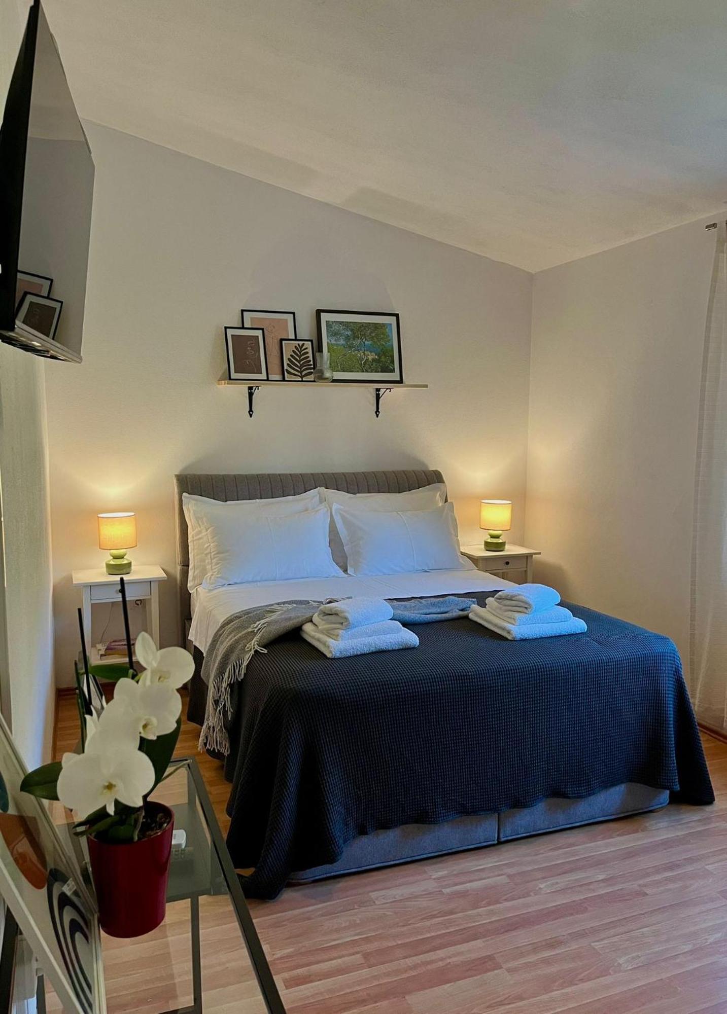 Apartments Curnic Йесенице Екстериор снимка