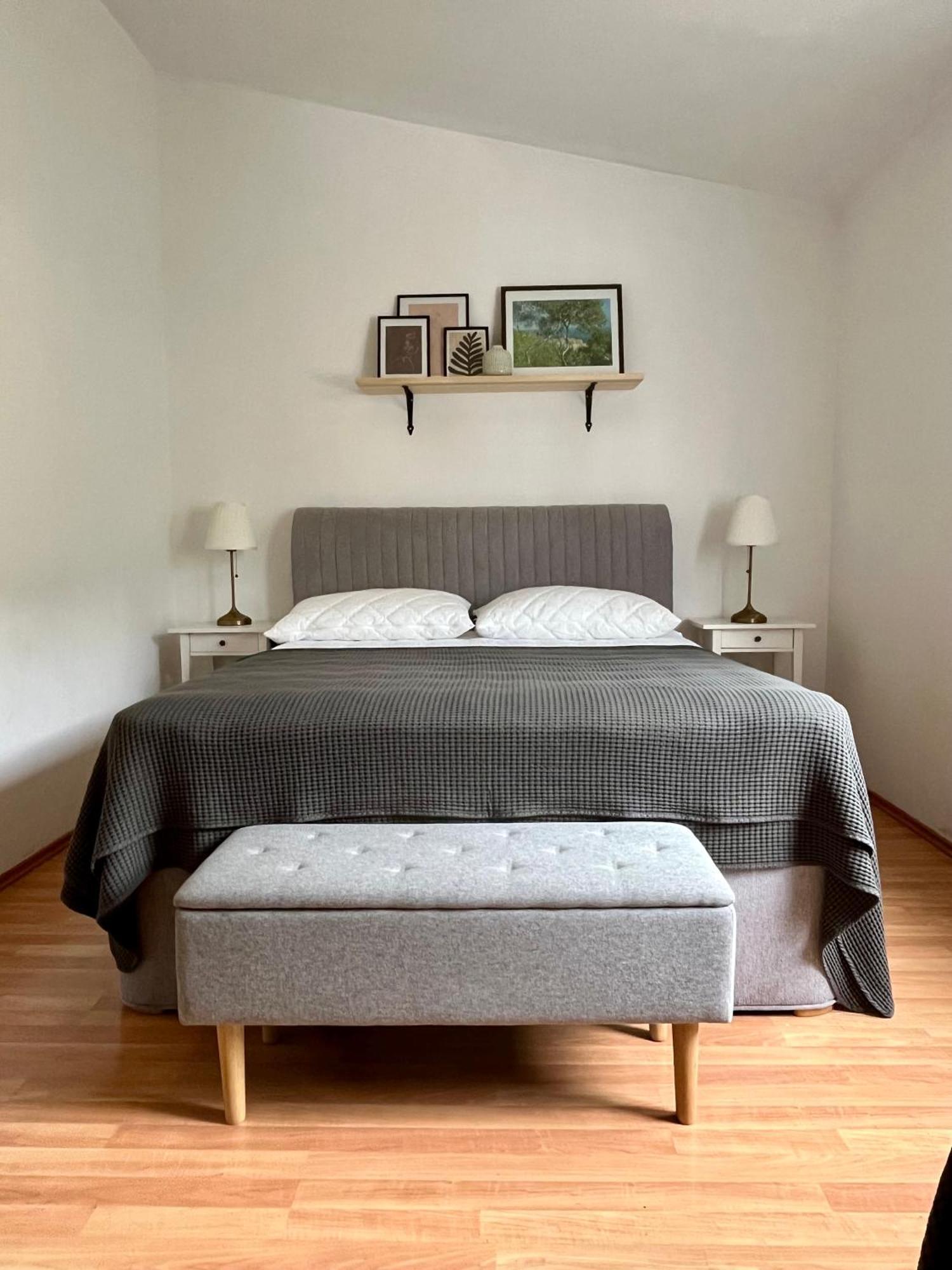 Apartments Curnic Йесенице Екстериор снимка